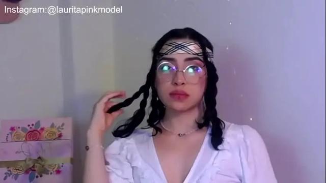 Image 7 of laura_pink01 Stream on Chaturbate on 27 days ago