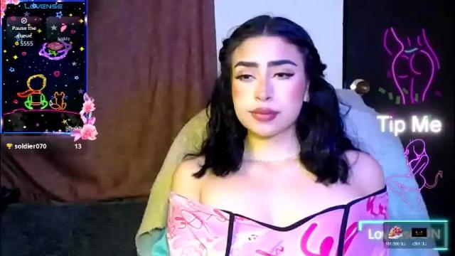 Image 12 of laura_pink01 Stream on Chaturbate on 1 month ago