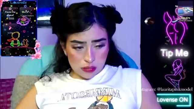 Image 2 of laura_pink01 Stream on Chaturbate on 23 days ago