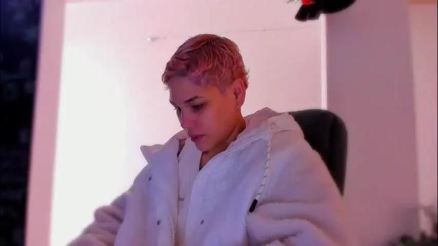 Thumbnail 2, laura_r23's Stream at Chaturbate, 1 month ago