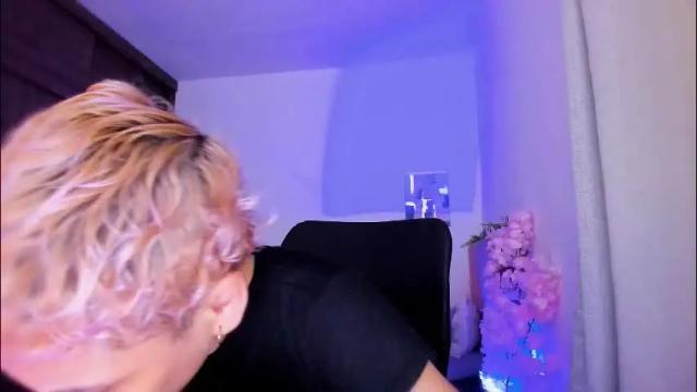 Thumbnail 1, laura_r23's Stream at Chaturbate, 24 days ago