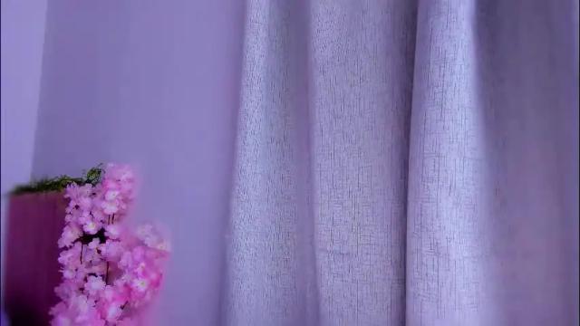 Image 7 of laura_r23 Stream on Chaturbate on 23 days ago