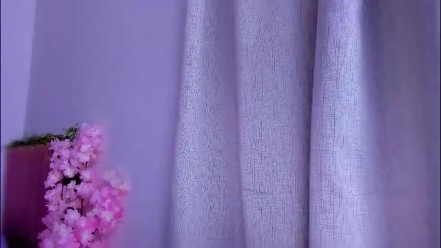 Image 8 of laura_r23 Stream on Chaturbate on 23 days ago