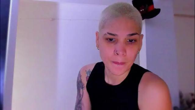 Thumbnail 2, laura_r23's Stream at Chaturbate, 19 days ago