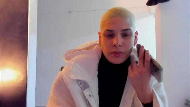 Thumbnail 1, laura_r23's Stream at Chaturbate, 17 days ago