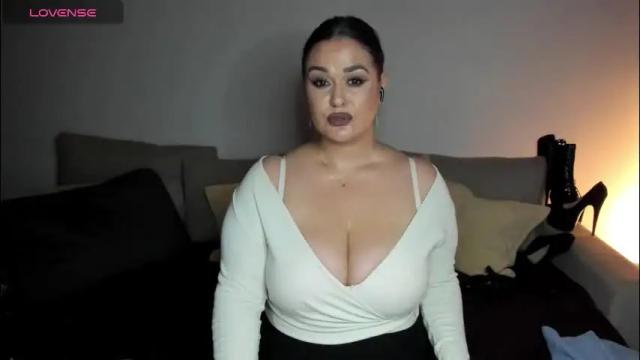 Thumbnail 2, laura_sinner's Stream at Chaturbate, 3 months ago