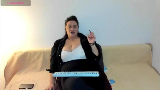 Thumbnail 1, laura_sinner's Stream at Chaturbate, 7 hours ago