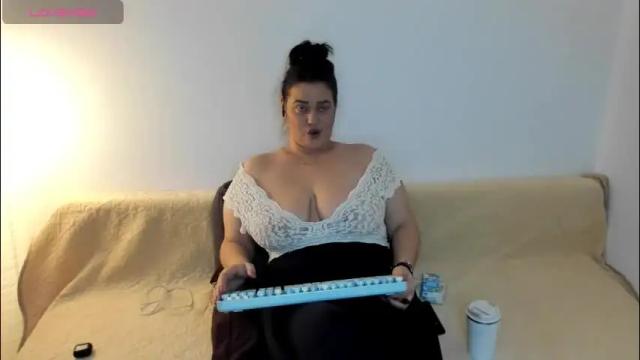 Thumbnail 1, laura_sinner's Stream at Chaturbate, 2 days ago