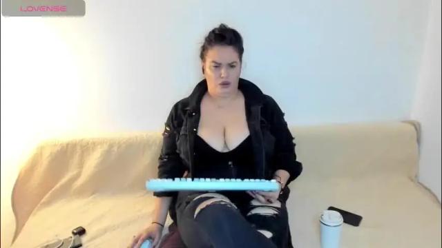 Thumbnail 1, laura_sinner's Stream at Chaturbate, 1 day ago