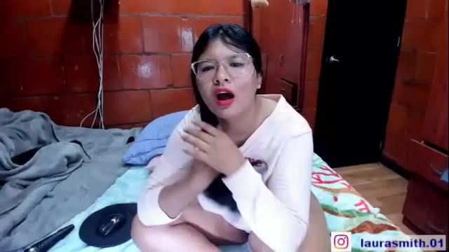 Thumbnail 3, laura_smith0's Stream at Chaturbate, 1 month ago