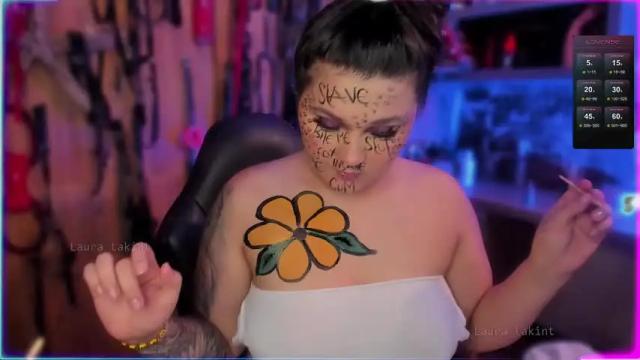 Image 10 of laura_takint Stream on Chaturbate on 16 months ago