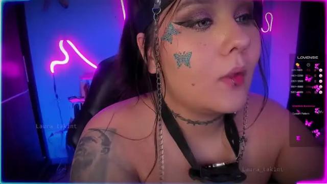 Image 6 of laura_takint Stream on Chaturbate on 15 months ago