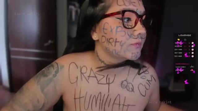 Image 12 of laura_takint Stream on Chaturbate on 14 months ago
