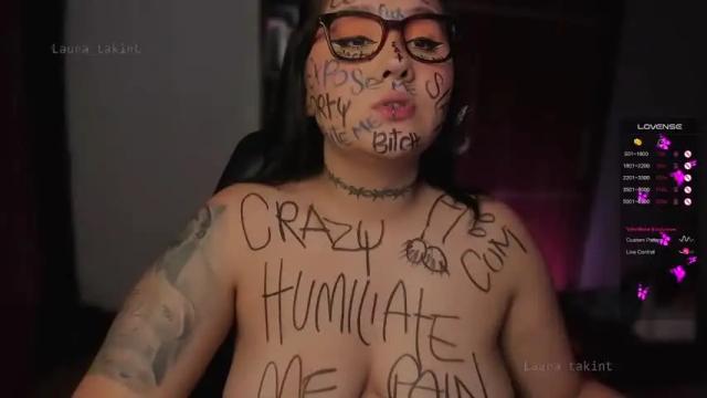 Image 4 of laura_takint Stream on Chaturbate on 14 months ago