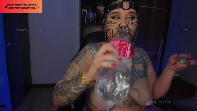 Image 4 of laura_takint Stream on Chaturbate on 14 months ago