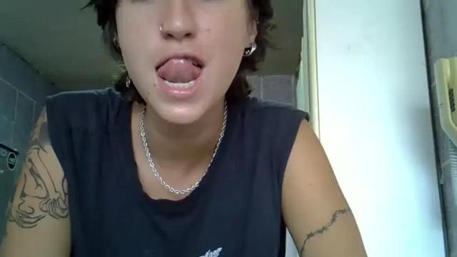 Image 11 of laurabraziliaan Stream on Chaturbate on 21 months ago