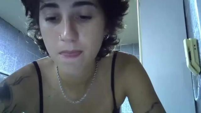 Image 2 of laurabraziliaan Stream on Chaturbate on 20 months ago