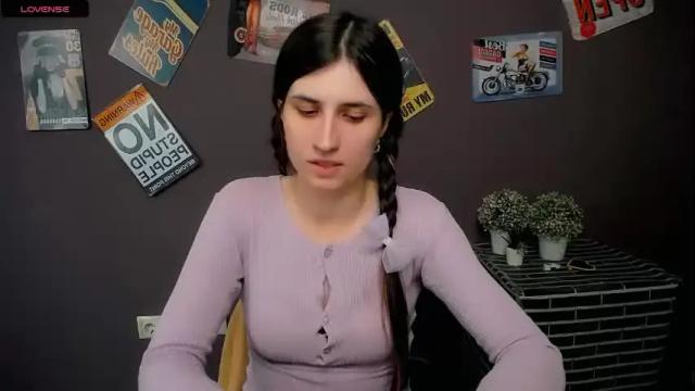 Thumbnail 3, lauradre_'s Stream at Chaturbate, 1 month ago