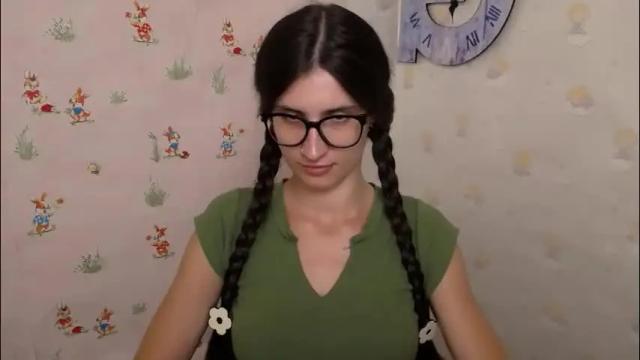 Image 8 of lauradre_ Stream on Chaturbate on 2 months ago
