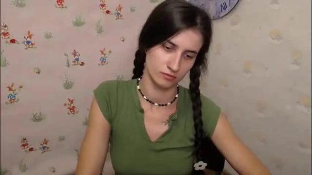 Image 11 of lauradre_ Stream on Chaturbate on 2 months ago