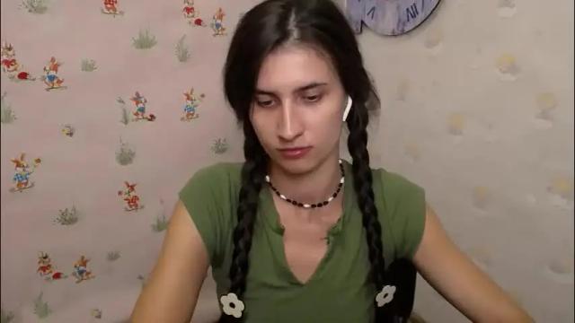 Image 12 of lauradre_ Stream on Chaturbate on 2 months ago