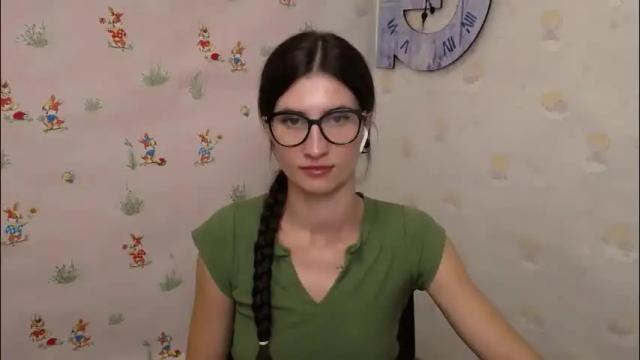 Image 3 of lauradre_ Stream on Chaturbate on 2 months ago