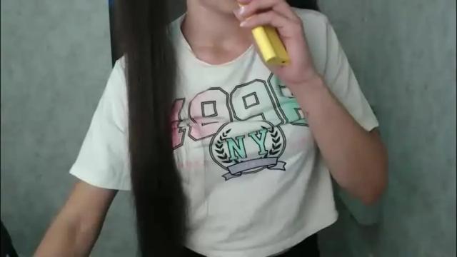 Image 2 of lauradre_ Stream on Chaturbate on 2 months ago