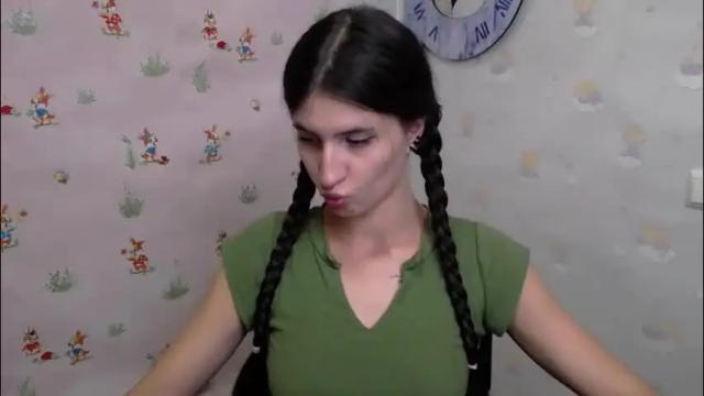 Image 6 of lauradre_ Stream on Chaturbate on 1 month ago
