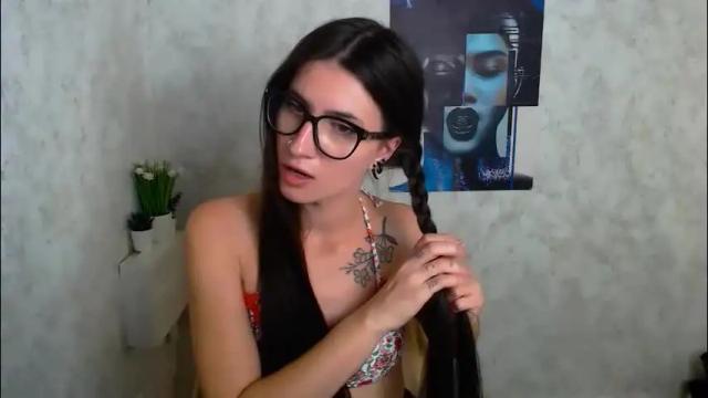 Image 6 of lauradre_ Stream on Chaturbate on 1 month ago