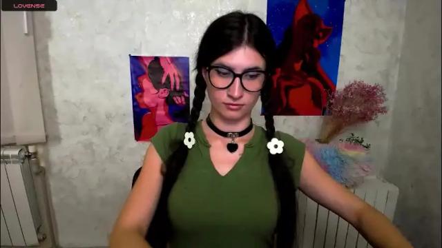 Thumbnail 3, lauradre_'s Stream at Chaturbate, 27 days ago