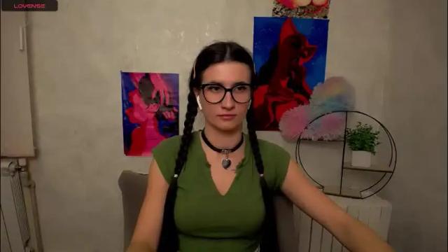 Thumbnail 2, lauradre_'s Stream at Chaturbate, 2 months ago