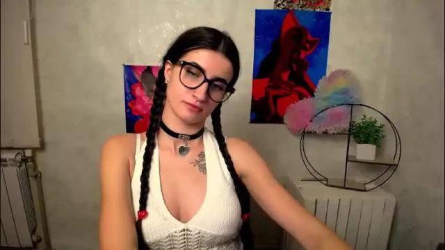 Thumbnail 3, lauradre_'s Stream at Chaturbate, 2 months ago