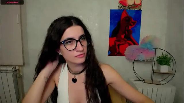 Thumbnail 1, lauradre_'s Stream at Chaturbate, 2 months ago