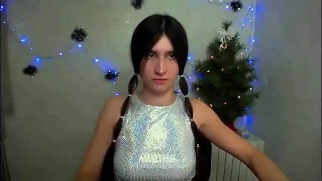 Image 11 of lauradre_ Stream on Chaturbate on 1 month ago