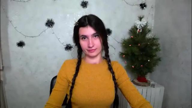 Image 3 of lauradre_ Stream on Chaturbate on 1 month ago