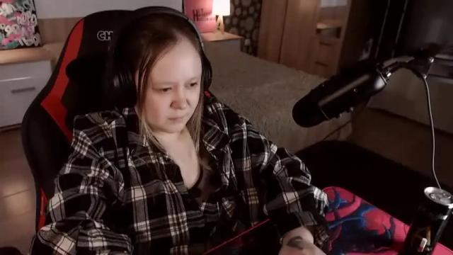 Image 4 of laurafarrell Stream on Chaturbate on 19 months ago