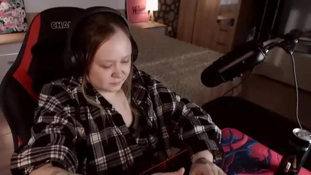 Thumbnail 2, laurafarrell's Stream at Chaturbate, 19 months ago
