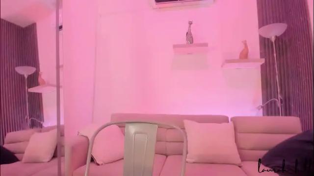 Image 2 of laurah_hill Stream on Chaturbate on 1 month ago