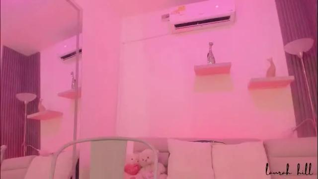 Image 4 of laurah_hill Stream on Chaturbate on 1 month ago