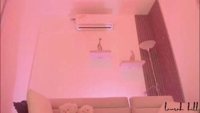 Image 12 of laurah_hill Stream on Chaturbate on 1 month ago