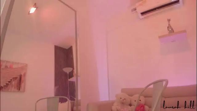 Image 4 of laurah_hill Stream on Chaturbate on 1 month ago
