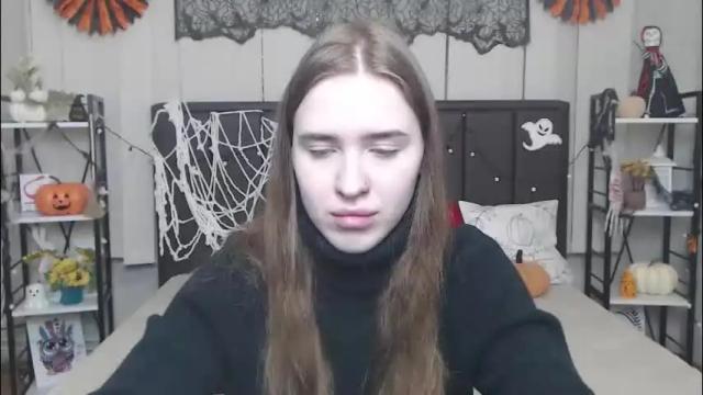 Thumbnail 2, laurahlot's Stream at Chaturbate, 2 months ago