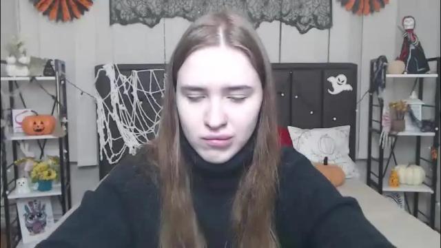 Image 6 of laurahlot Stream on Chaturbate on 2 months ago