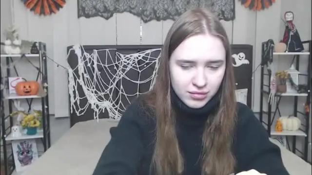 Thumbnail 3, laurahlot's Stream at Chaturbate, 2 months ago