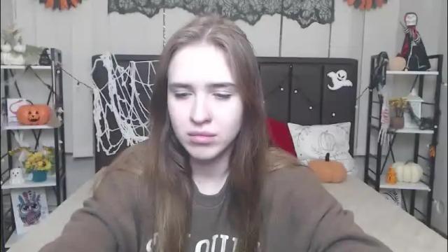 Image 2 of laurahlot Stream on Chaturbate on 2 months ago