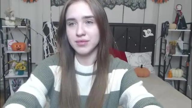 Image 4 of laurahlot Stream on Chaturbate on 2 months ago