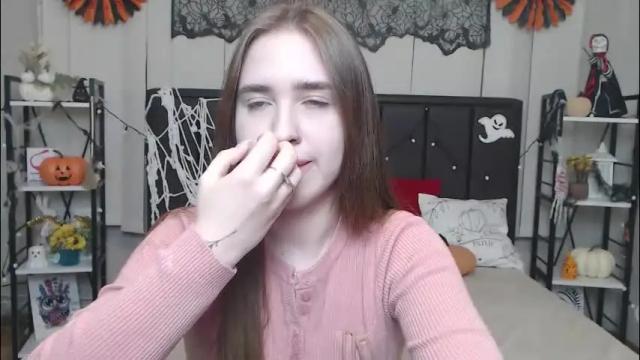 Thumbnail 2, laurahlot's Stream at Chaturbate, 1 month ago