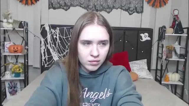 Thumbnail 2, laurahlot's Stream at Chaturbate, 1 month ago