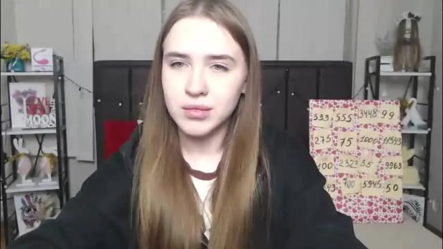 Image 6 of laurahlot Stream on Chaturbate on 2 months ago