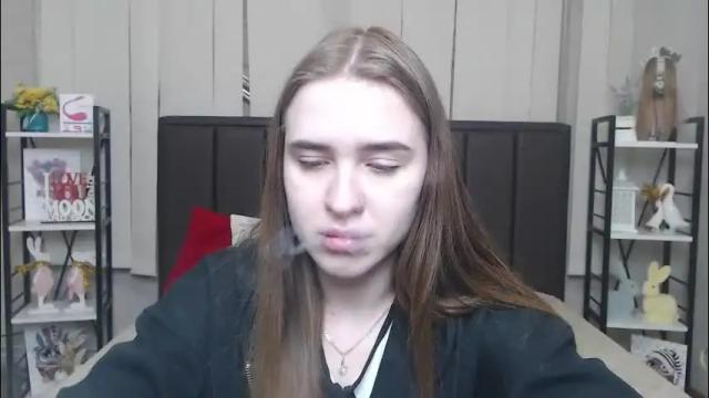 Image 11 of laurahlot Stream on Chaturbate on 1 month ago